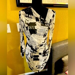 Carrie Bradshaw newspaper per style dress